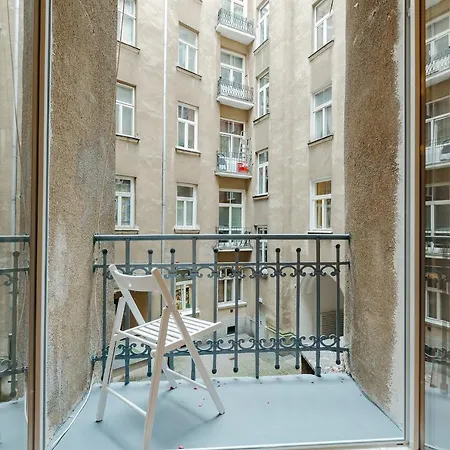 Shortstaypoland Klonowa Warsaw Exterior photo